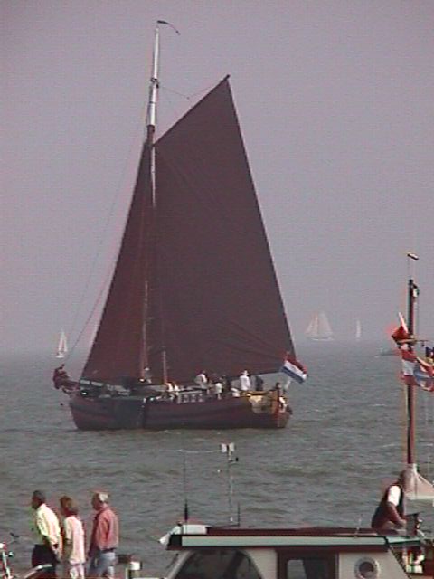 Boat-Vollendam-15.jpg