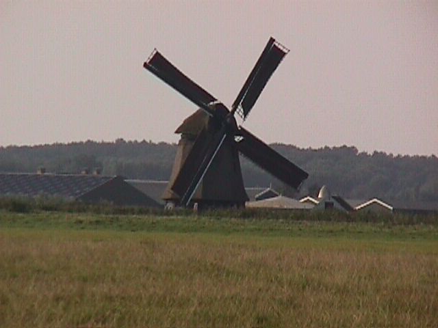 Nederland-Windmill-02.jpg